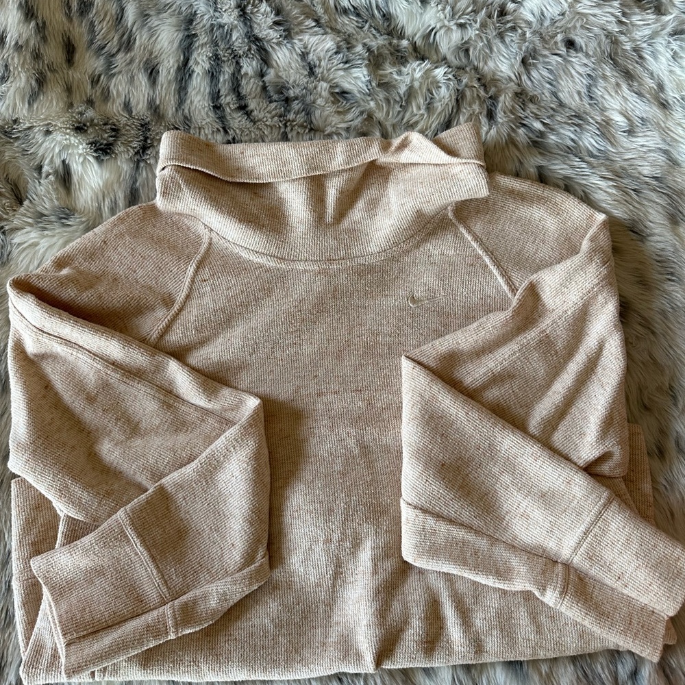 Nike sweatshirt